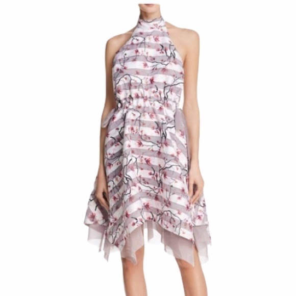 Elliatt Open Back A-Line Sparkler Dress - New with tag - Picture 10 of 10